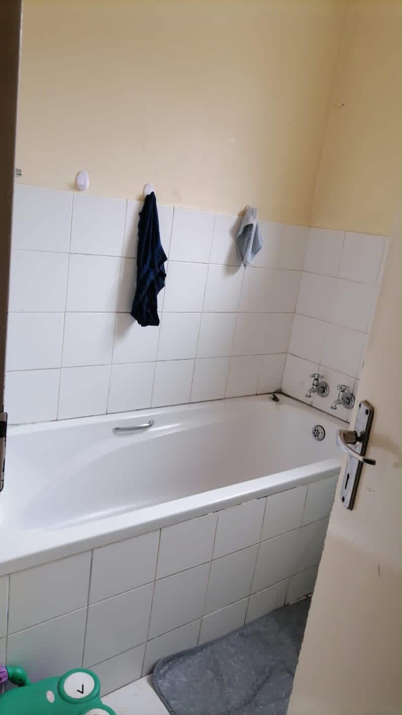 5 Bedroom Property for Sale in Montclair Western Cape